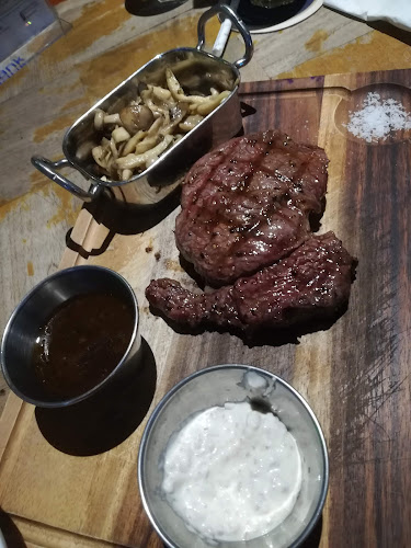 Souled Out • Ampang - Gastronomi dan perhotelan