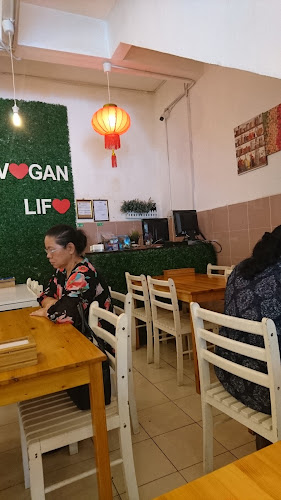 Vegan Life Restaurant - Kampar