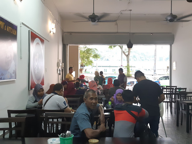 Eldin's Kitchen Mee Udang - Gastronomi dan perhotelan