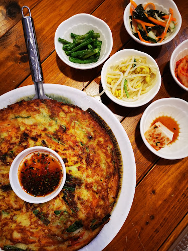 Dae Jang Gum Korean Restaurant - Gastronomi dan perhotelan