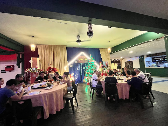 Comentarii opinii despre AwahCafe