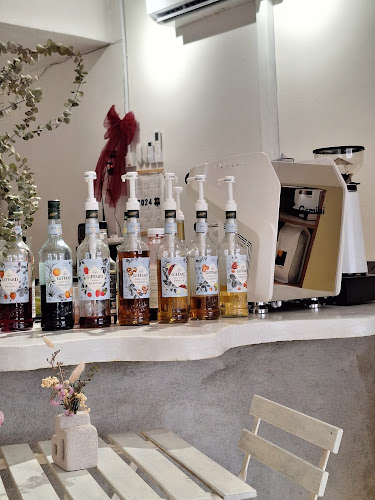 CRUMBSANDMINT - Gastronomi dan perhotelan