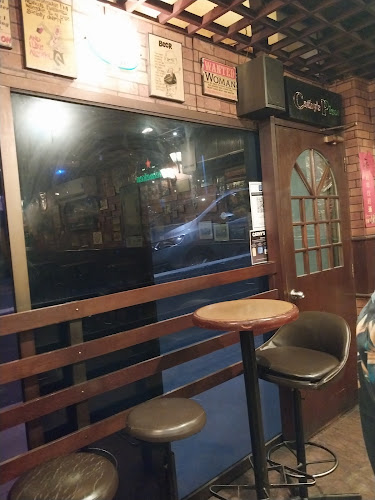 Cathy's Place - Gastronomi dan perhotelan