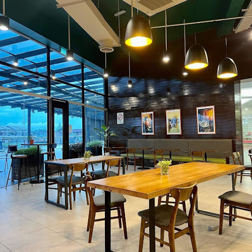 Opinii despre Coffee Bank în Bintulu - Gastronomi dan perhotelan