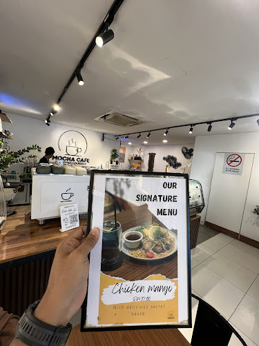 Comentarii opinii despre Mocha Cafe