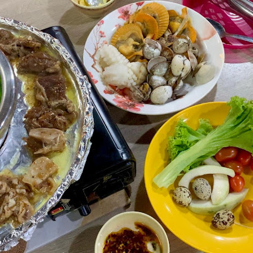 Opinii despre Dapoq Cikgu Steamboat and Grill Buffet în Putrajaya - Gastronomi dan perhotelan