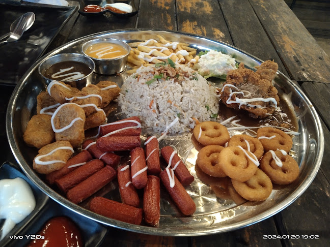 Restoran Are We Corner