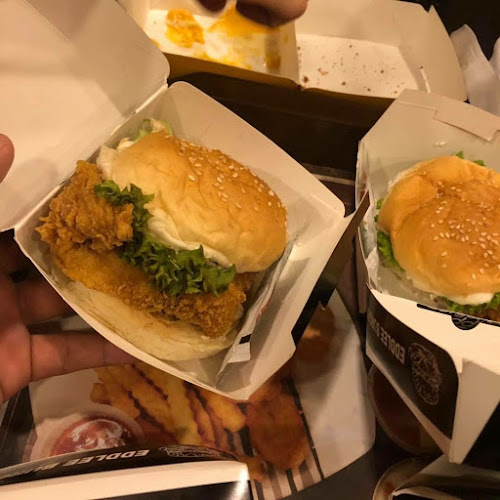 S/36 2245-A, Batu 3 1/2, Jalan Pengkalan Chepa, 16100 Kota Bharu, Kelantan