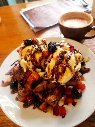 Opinii despre Blackstone Bakery Cafe (Jalan Stesen 1) în Klang - Gastronomi dan perhotelan