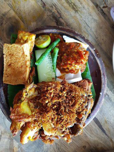 Restoran Periuk Belanga - Petaling Jaya