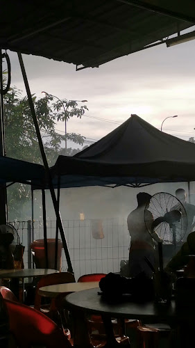 Lotus Coffee Shop - Gastronomi dan perhotelan