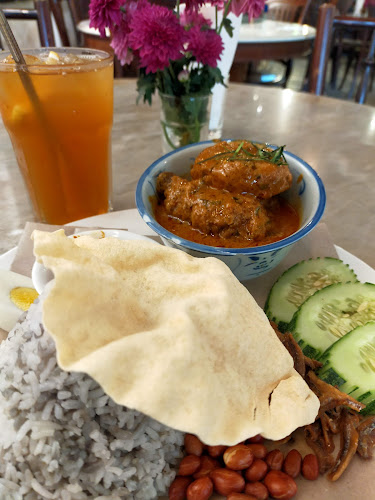 Old China Cafe - Gastronomi dan perhotelan