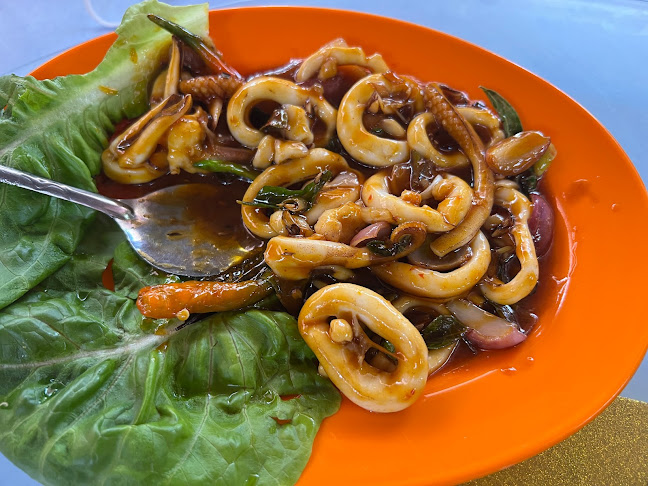 Restoran Makanan Laut Villa - Sitiawan