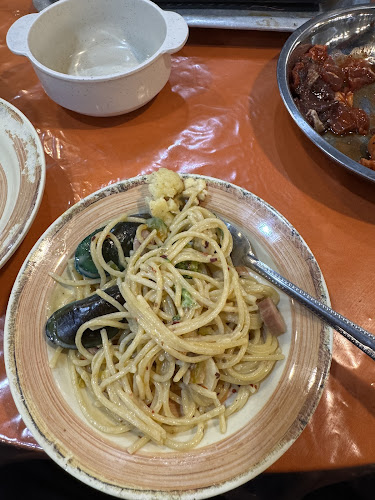 Opinii despre Ann Steamboat & Grill House în Parit Buntar - Gastronomi dan perhotelan