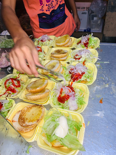 Zam Burger MITC - Gastronomi dan perhotelan