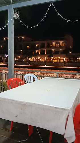 Opinii despre Restoran Ikan Bakar Muara Sg Melaka în Melaka - Gastronomi dan perhotelan