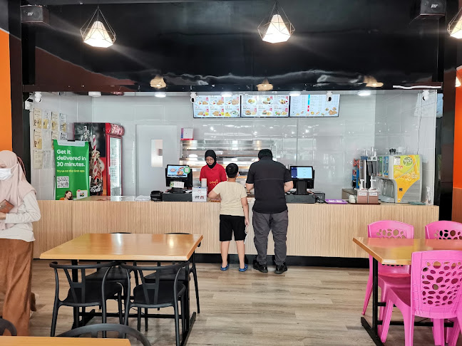 Meinga Kim fung - Gastronomi dan perhotelan