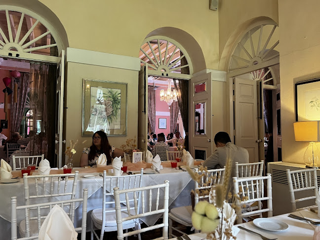 Opinii despre Suffolk House Restaurant în George Town - Gastronomi dan perhotelan