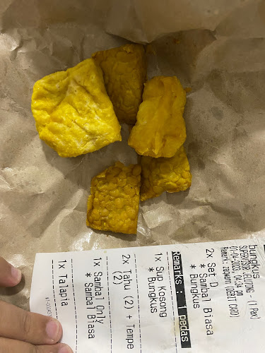 Opinii despre Ayam Gepuk Top Global în Shah Alam - Gastronomi dan perhotelan