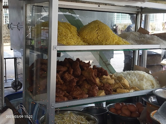Jelutong Food Court - George Town