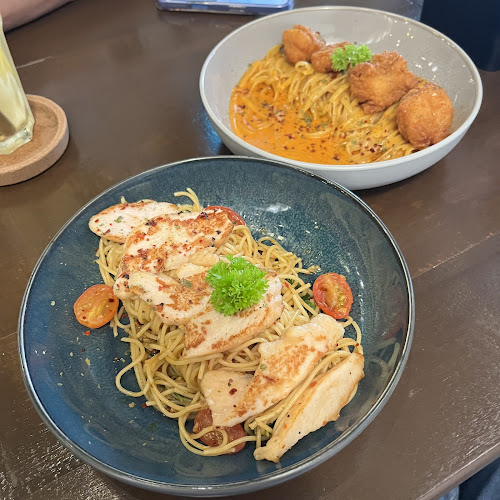 Opinii despre DoSomething-De Only Cafe în Ipoh - Gastronomi dan perhotelan