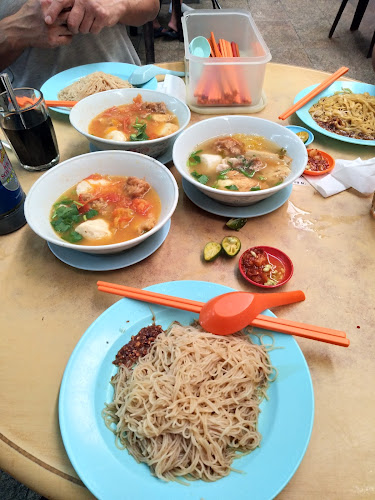 Opinii despre Kedai Kopi Houng Kee în Kota Kinabalu - Gastronomi dan perhotelan