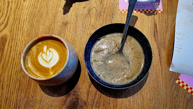 Opinii despre Mokky's Pizza & Coffee în Shah Alam - Gastronomi dan perhotelan