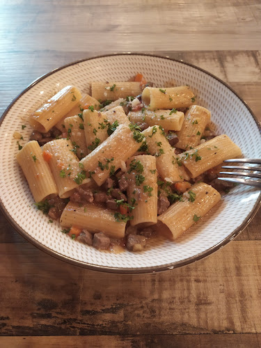 Comentarii opinii despre Gavel Coffee Kitchen Craft beers