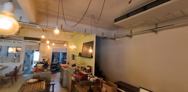 100 houz coffee & breakfast - Gastronomi dan perhotelan