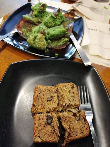 Comentarii opinii despre Starbucks MBC Tower