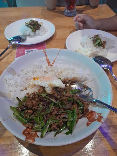 Peace 2 eat restaurant - Bintulu