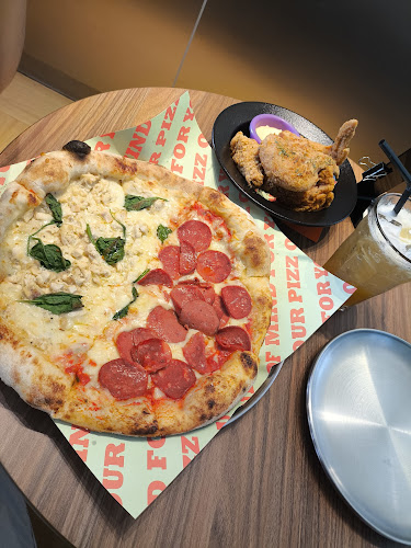 Opinii despre Mokky's Pizza & Coffee în Shah Alam - Gastronomi dan perhotelan