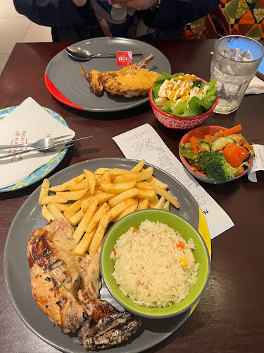 Nando's Aman Central - Gastronomi dan perhotelan