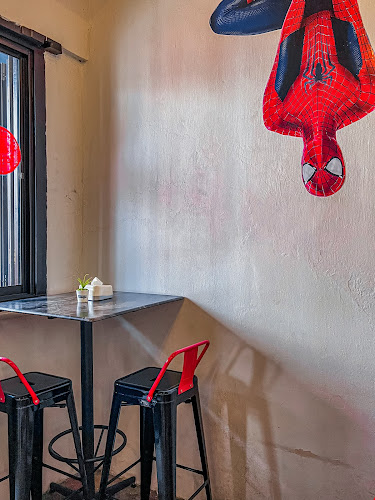 BeansWork_SuperheroCafe - Gastronomi dan perhotelan