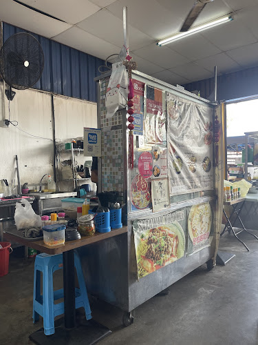 Tian Tian Kopitiam (Sarawak Kolo Mee) - Gastronomi dan perhotelan