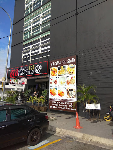 818 Cafe & Hair Studio - Gastronomi dan perhotelan