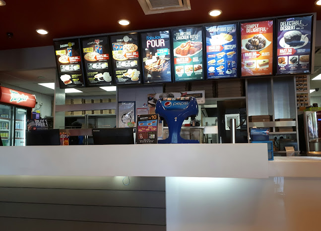 Domino's Pizza Kubang Kerian - Gastronomi dan perhotelan