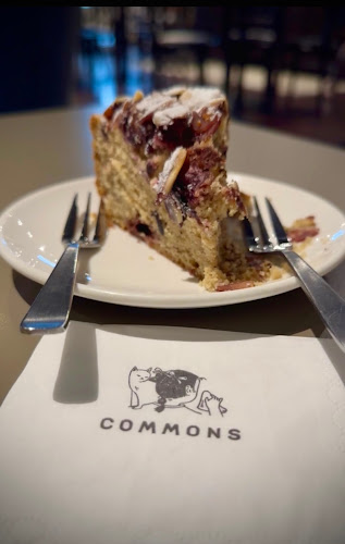 COMMONS by Food Journal Group - Gastronomi dan perhotelan