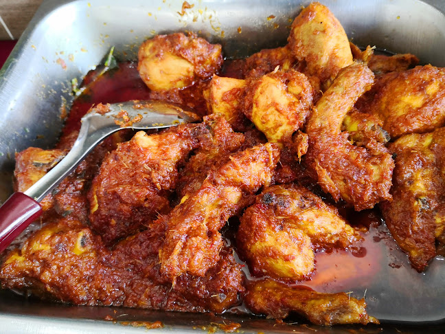 Restoran Mata Kuching - Gastronomi dan perhotelan