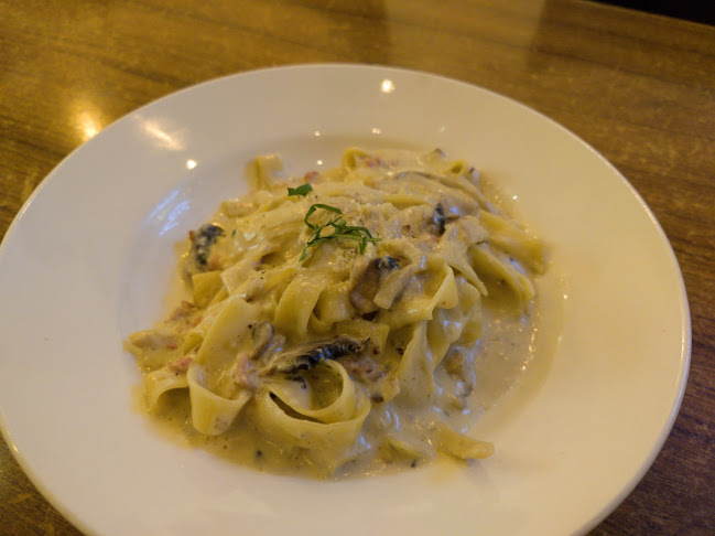 Comentarii opinii despre Dave's Bistro • Bar & Grill