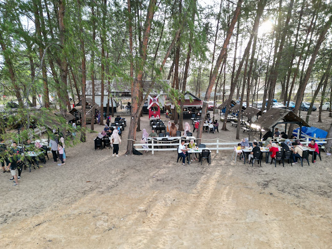 DPerahu ThaiFood - Kampung Raja