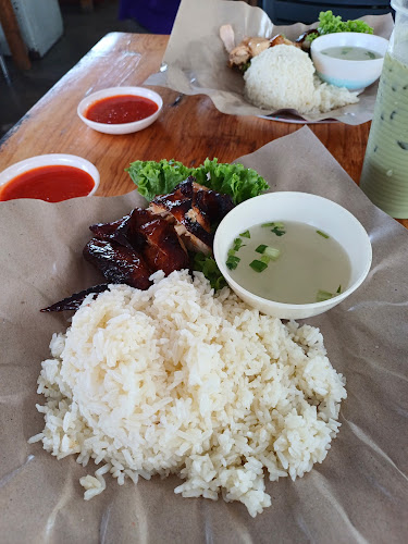 Opinii despre Tokmie Sup Champa în Kuala Kangsar - Gastronomi dan perhotelan