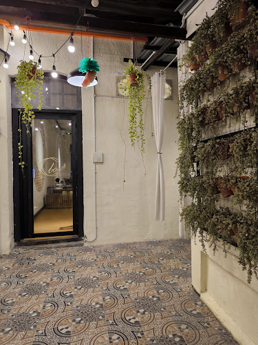 Cest Si Bon Ipoh - Gastronomi dan perhotelan