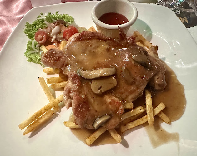 La Playa, Bar & Restaurant - Port Dickson