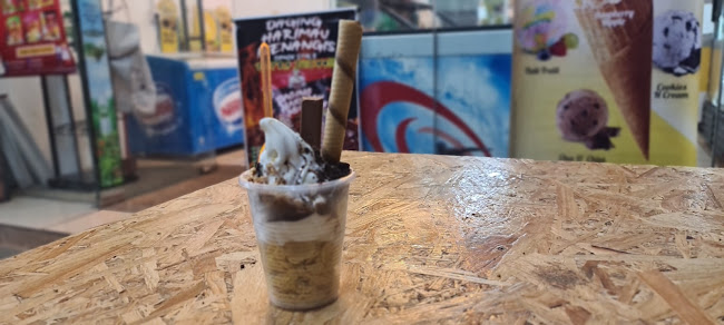 Port Ice Cream Loq Staq @ Taman Wira