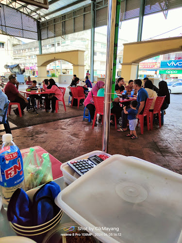 Mee Rebus, Mee Kari & Laksa Cik Mayang - Gastronomi dan perhotelan