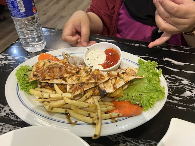 Maka Restaurant – مطعم مكة | Nasi Arab & Yemeni Food (Kuala Selangor - Kuala Selangor