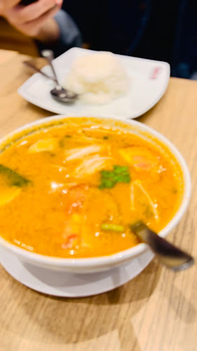 Opinii despre Black Canyon Vivacity Megamall în Kuching - Gastronomi dan perhotelan