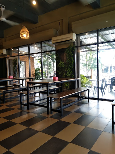 Comentarii opinii despre Nasi Arab Husna & Western Grill