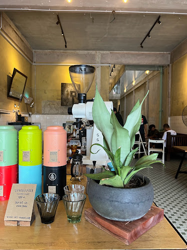 Comentarii opinii despre Kantin & Co